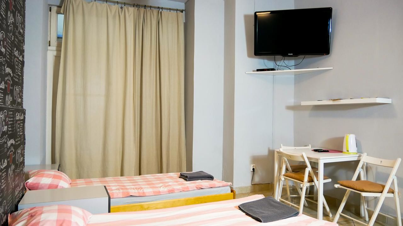 Хостелы HEYnow Rooms, Apartments and hostel in CITY center Краков-21